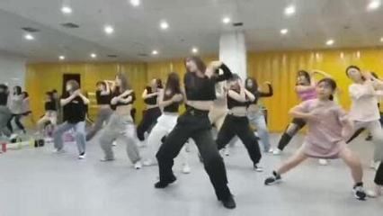 游戲代理加盟費解析 網(wǎng)絡(luò)技術(shù)服務(wù)的關(guān)鍵投資與回報