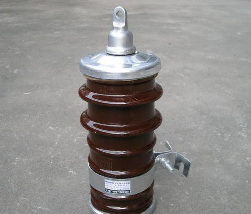 避雷器 電力系統重要的一次保護元件簡介,老電工悄悄分享,民熔